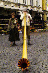 Germany / Deutschland / Allemagne -  Baden-Wurttemberg -Schwäbisch Gmünd: a 4.5 meter Alphorn - Alpenhorn, ,Alphornbläser,Blasmusik,musician,Musik,Musikinstrument,playing,Stadtfeste,Swiss horn (photo by W.Schmidt)