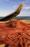 Tamil Nadu - Coromandel Coast, India: fishing net - photo by W.Allgöwe~r