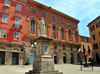Sassari / Tàthari, Sassari province, Sardinia / Sardegna / Sardigna: Pizza Azuni and statue of Domenico Alberto Azuni - photo by M.Torres